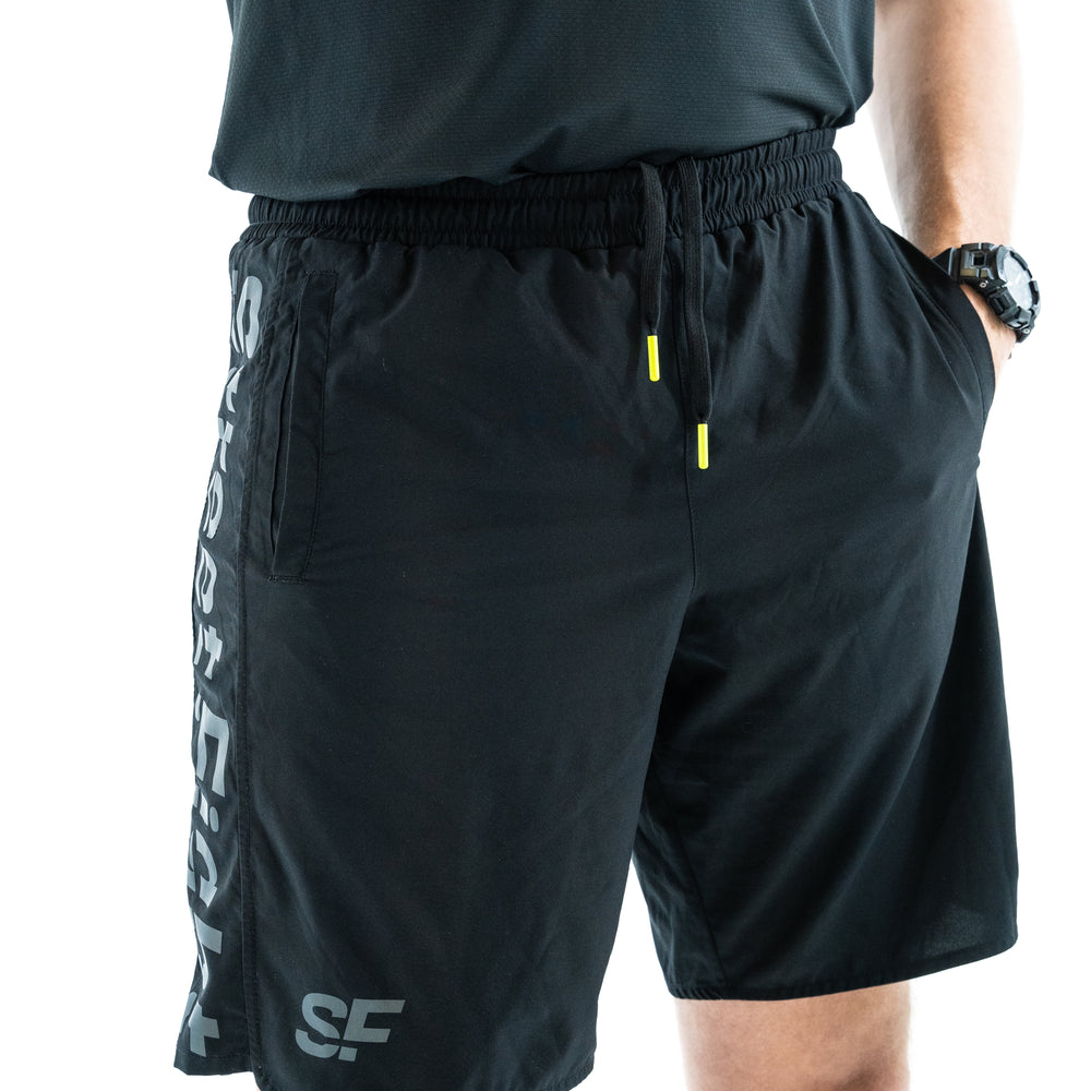 
                  
                    StreetFight Ensemble Triple Black SF024
                  
                